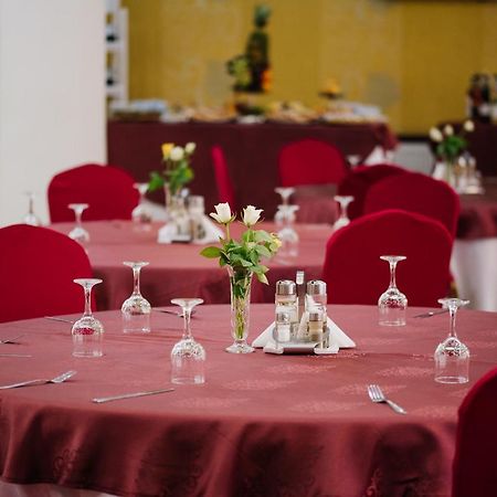 Complex Balnear Cerbul Hotel Covasna Exterior photo
